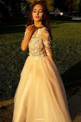 Charming Floral Appliques Long Prom Dresses with 3/4 Sleeves